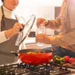 WOK-28CM-CHILLI-COM-TAMPA-E-ALCAS-CEREJA-41LITROS