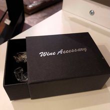 Jogo De Acessórios Para Vinho Pourer Preto