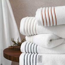 Toalha Banhão Trussardi Palladio Branco e Marinho