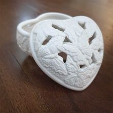 Pote Decorativo De Porcelana 10x9x6cm