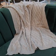 Manta Bege 90x180cm Luana Ramalho