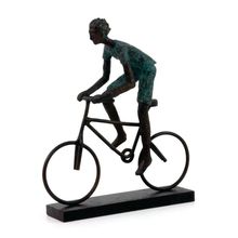 ESCULTURA CICLO MAN