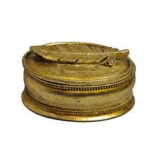 CAIXA DECORATIVA DOURADA EM MDF OVAL COM DETALHE FOLHA